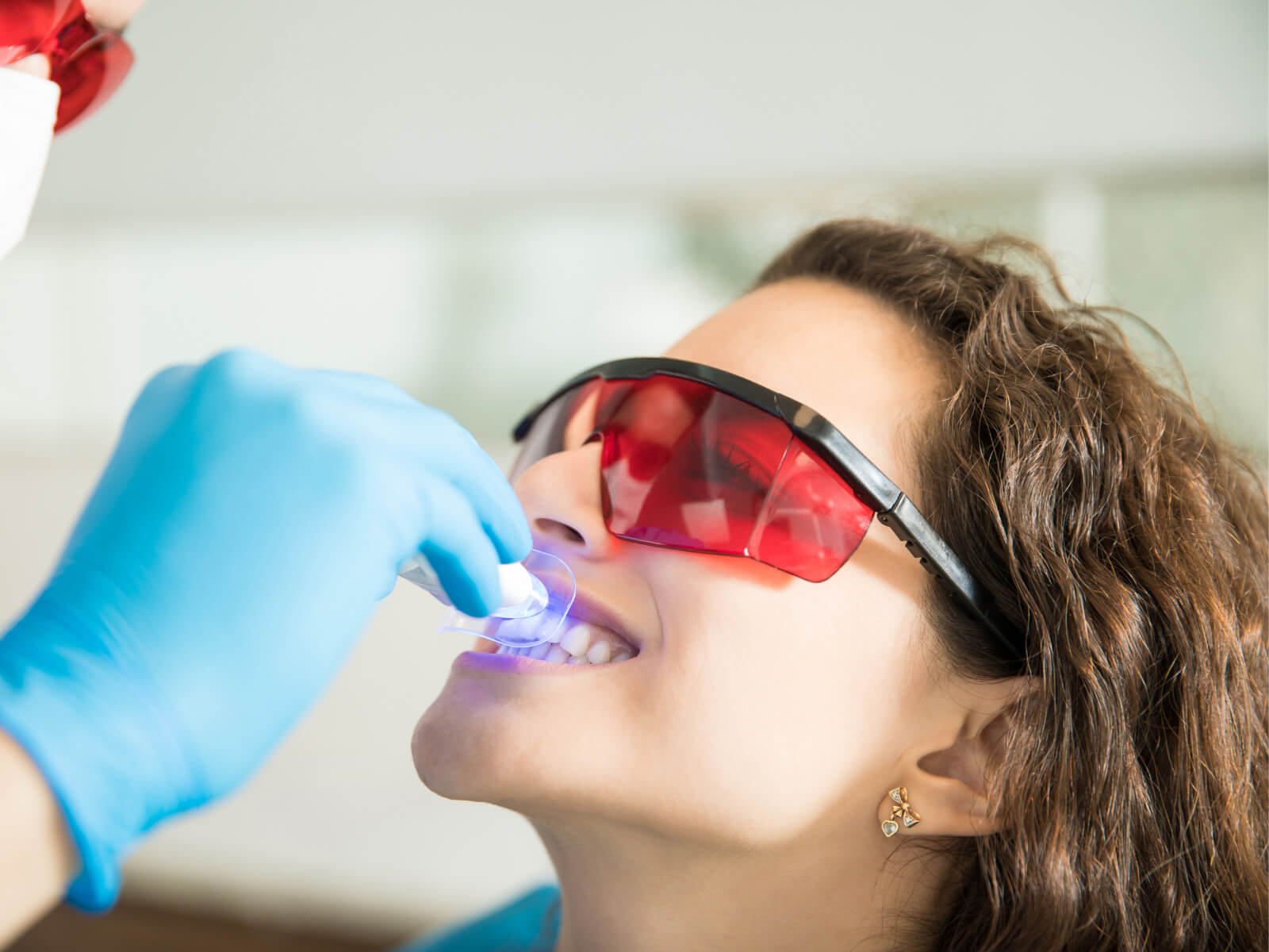 Teeth Whitening Myths Debunked: What Really Works